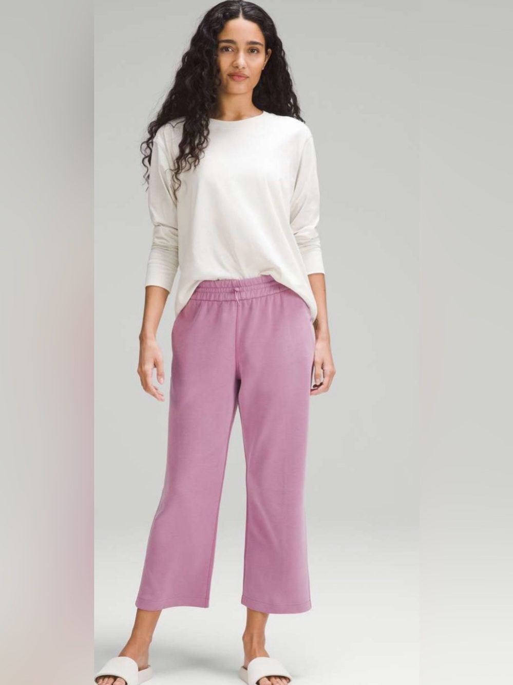 Lululemon Softstreme High-Rise Straight-Leg Cropped Pant Size 4 Velvet dust